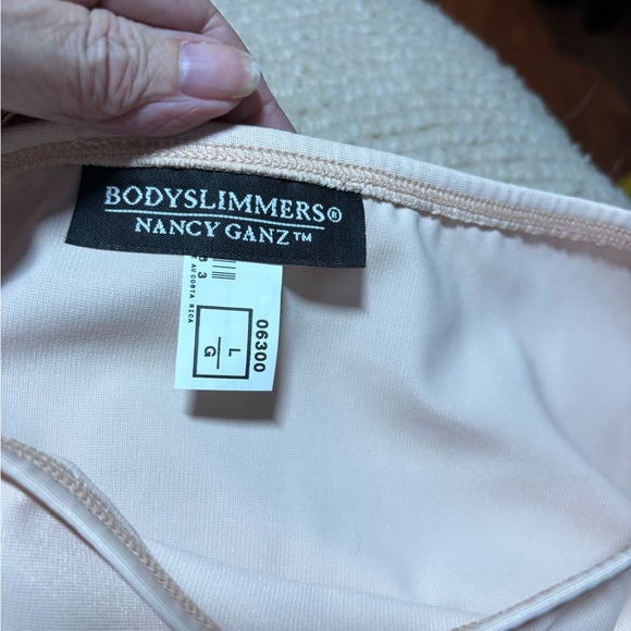 Bodyslimmers by Nancy Gantz Ivory High Leg Slimming Panties Size L. New! - Picture 3 of 3